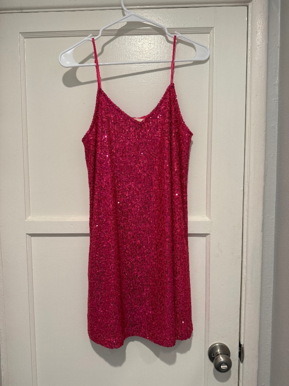 Short pink sequined dress